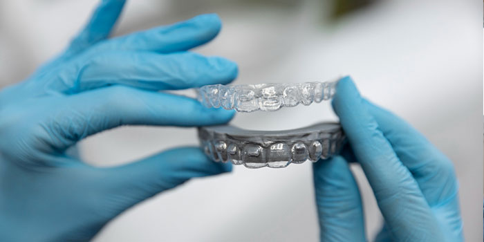 TEETH IMPLANT